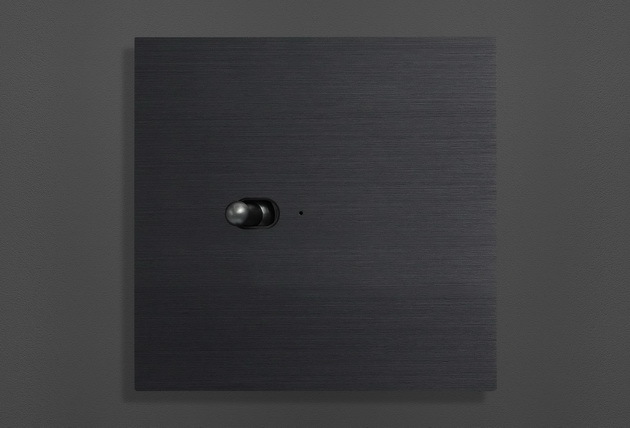 IL-9001 — Iron Grey