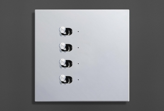 IL-9004 — Stainless