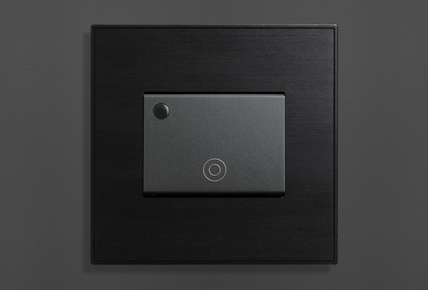 IL-5001 — Black