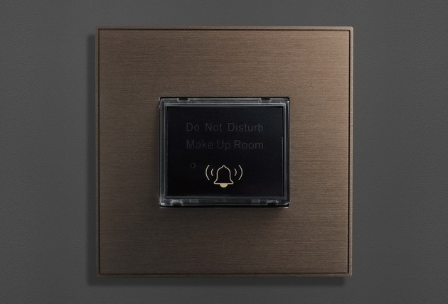 DND-5000 — bronzed