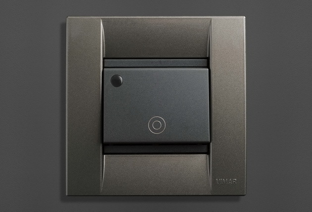 IL-3001 — bronzed