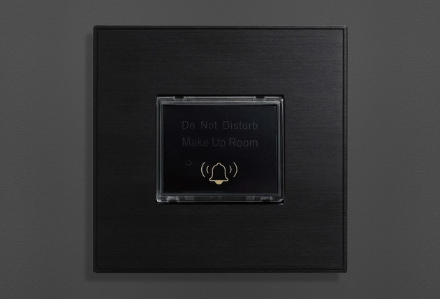 DND-5000 — Black