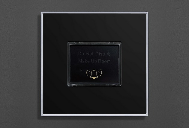 DND-5500 — Black
