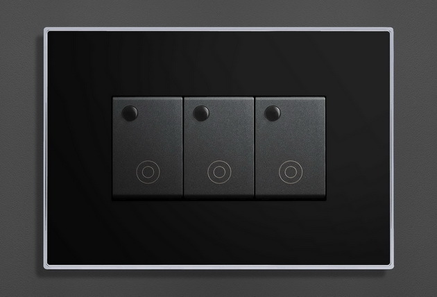 IL-5503 — Black