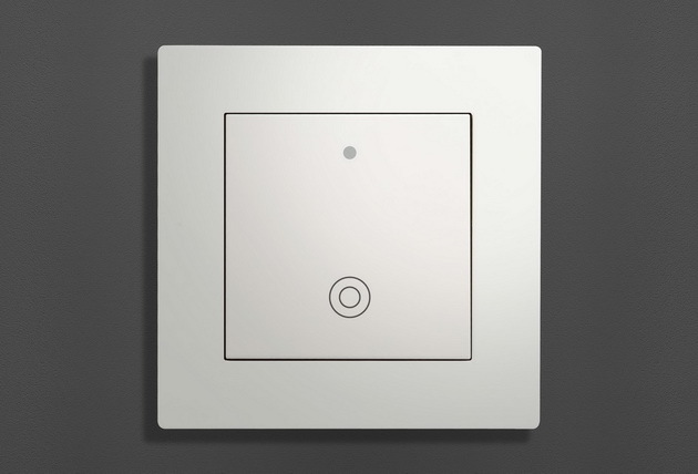 IL-6201 — White