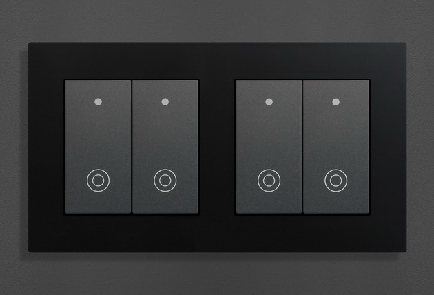 IL-6204 — Black