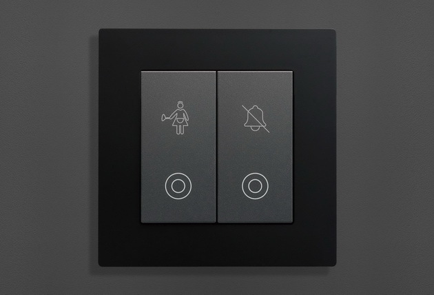 DND-6202 — Black