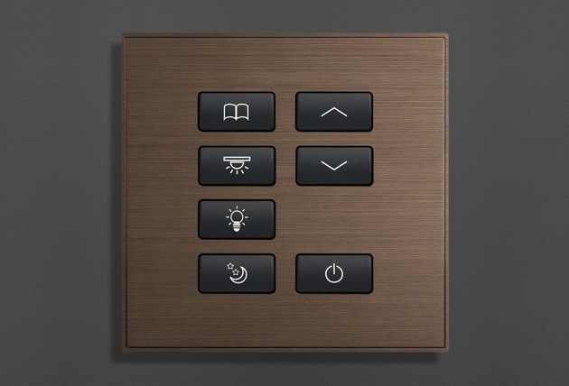 SC-7208 — bronzed