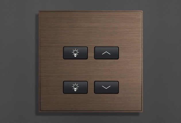 IL-7204 — bronzed 
