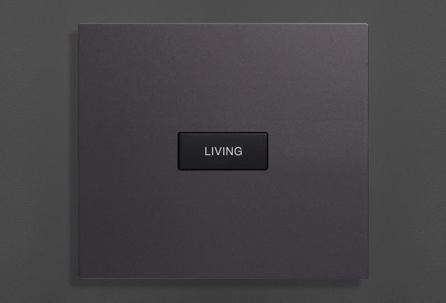 IL-7501 — Grey brown