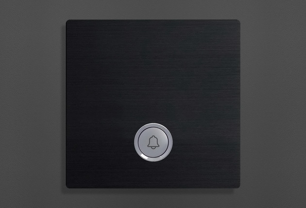 DND-8300 — Black